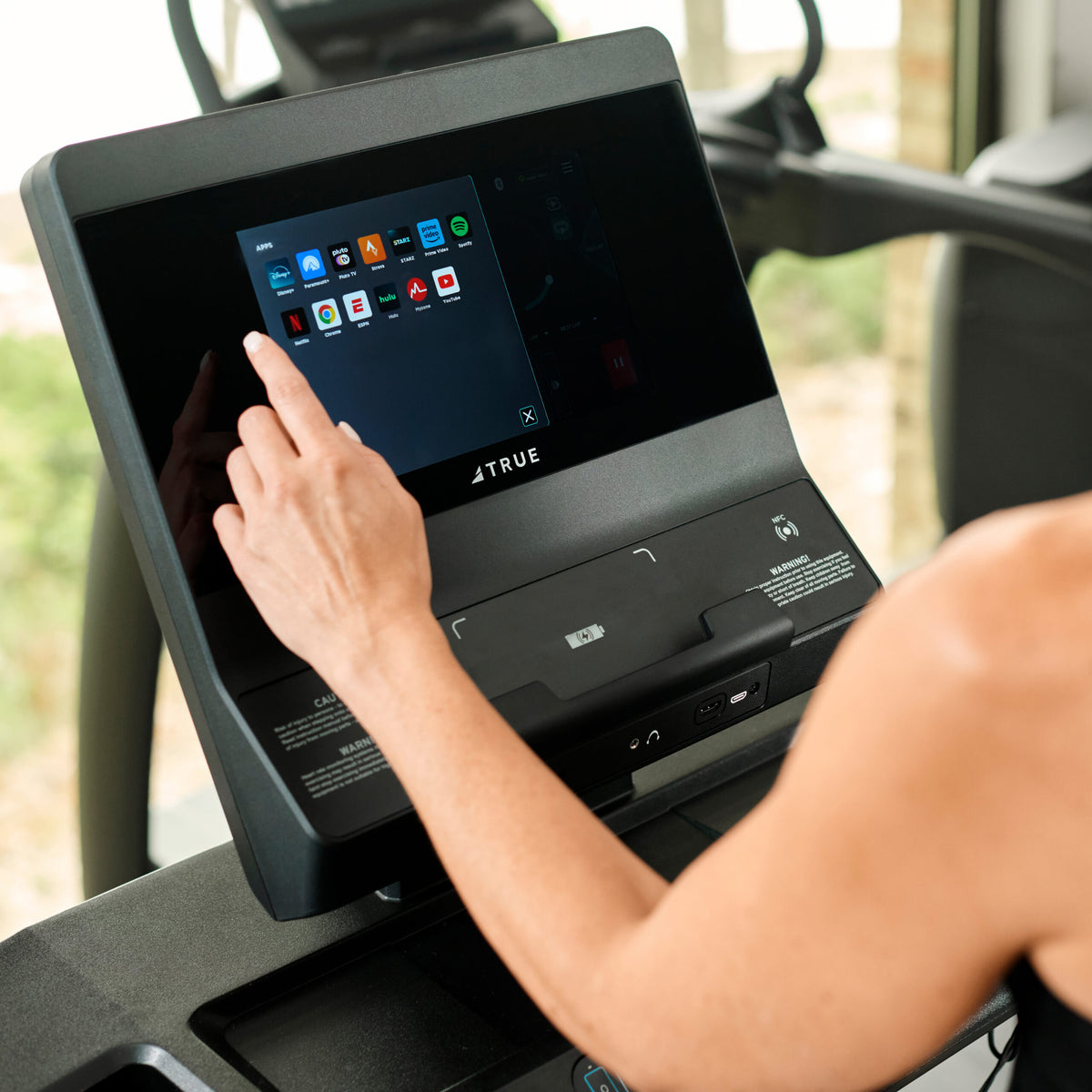 UNITE 10” Touchscreen Console