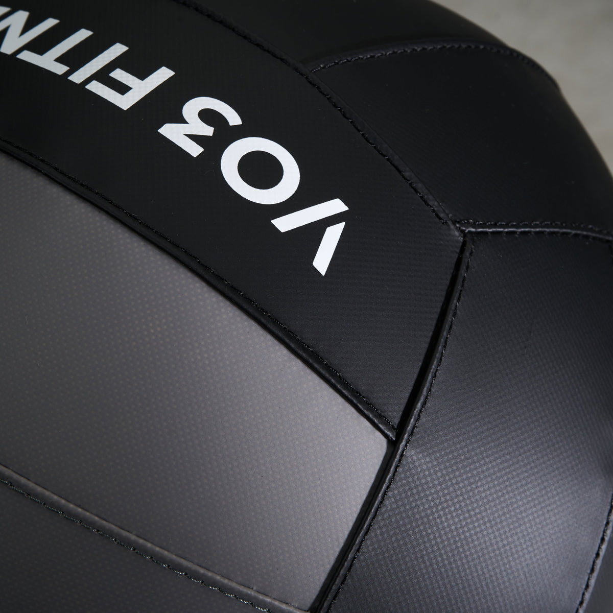 VO3 Wall Ball