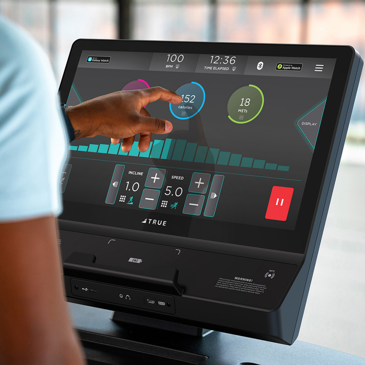 Unite 22” Touchscreen Console